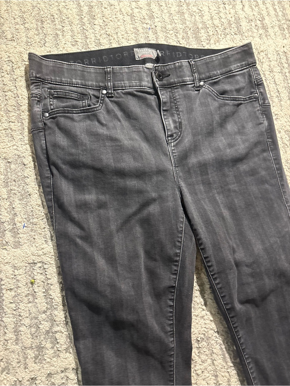 Torrid black striped bombshell skinny jeans pants size 18R - Picture 2 of 4